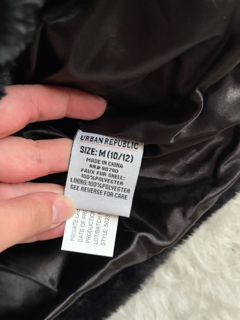 Urban Republic NWT Girls Classic Black Faux-Fur Teddy Jacket with Ring Zip